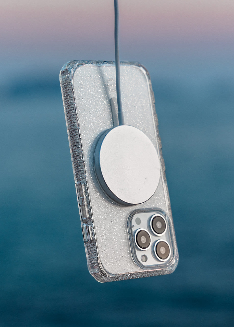 SUPREME // SPARK w/ MagSafe®